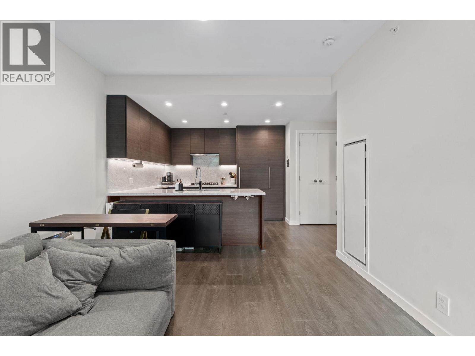 405 305 Morrissey Road, Port Moody, British Columbia  V3H 0M3 - Photo 8 - R3050520