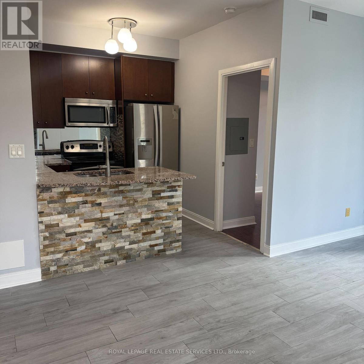 405 - 18 Yorkville Avenue, Toronto, Ontario  M4W 3Y8 - Photo 23 - C12455759