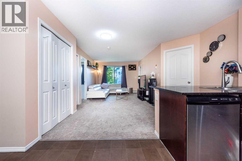 215, 7210 80 Avenue Ne, Calgary, Alberta  T3J 0N7 - Photo 10 - A2252497