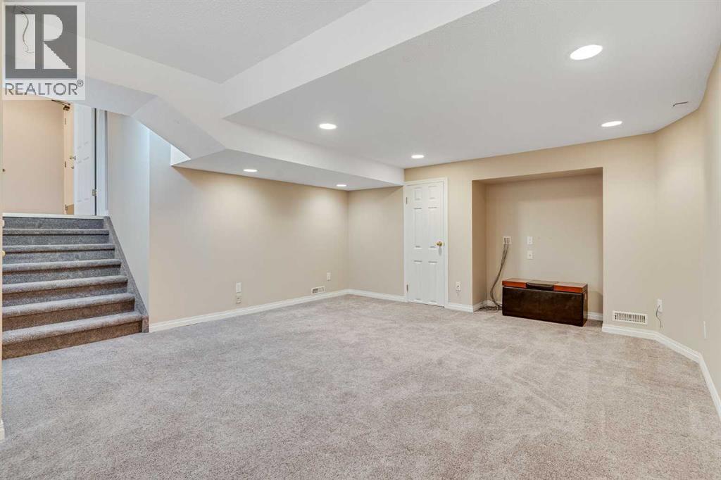 156 Deersaxon Circle Se, Calgary, Alberta  T2J 6R5 - Photo 37 - A2259821