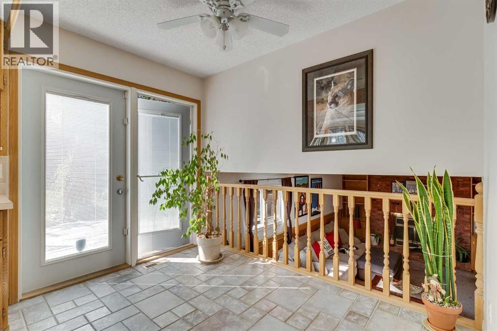 156 Deersaxon Circle Se, Calgary, Alberta  T2J 6R5 - Photo 14 - A2259821