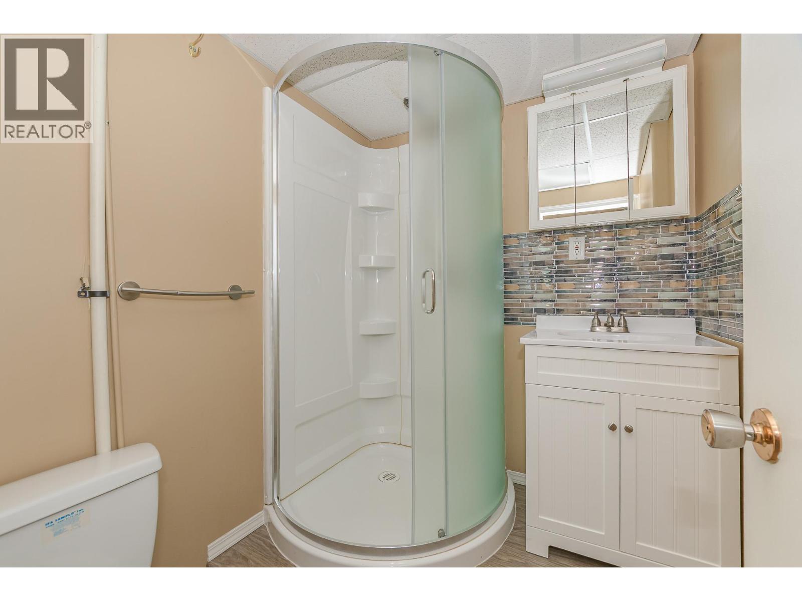 714 Maple Street, Sicamous, British Columbia  V0E 2V1 - Photo 28 - 10359062