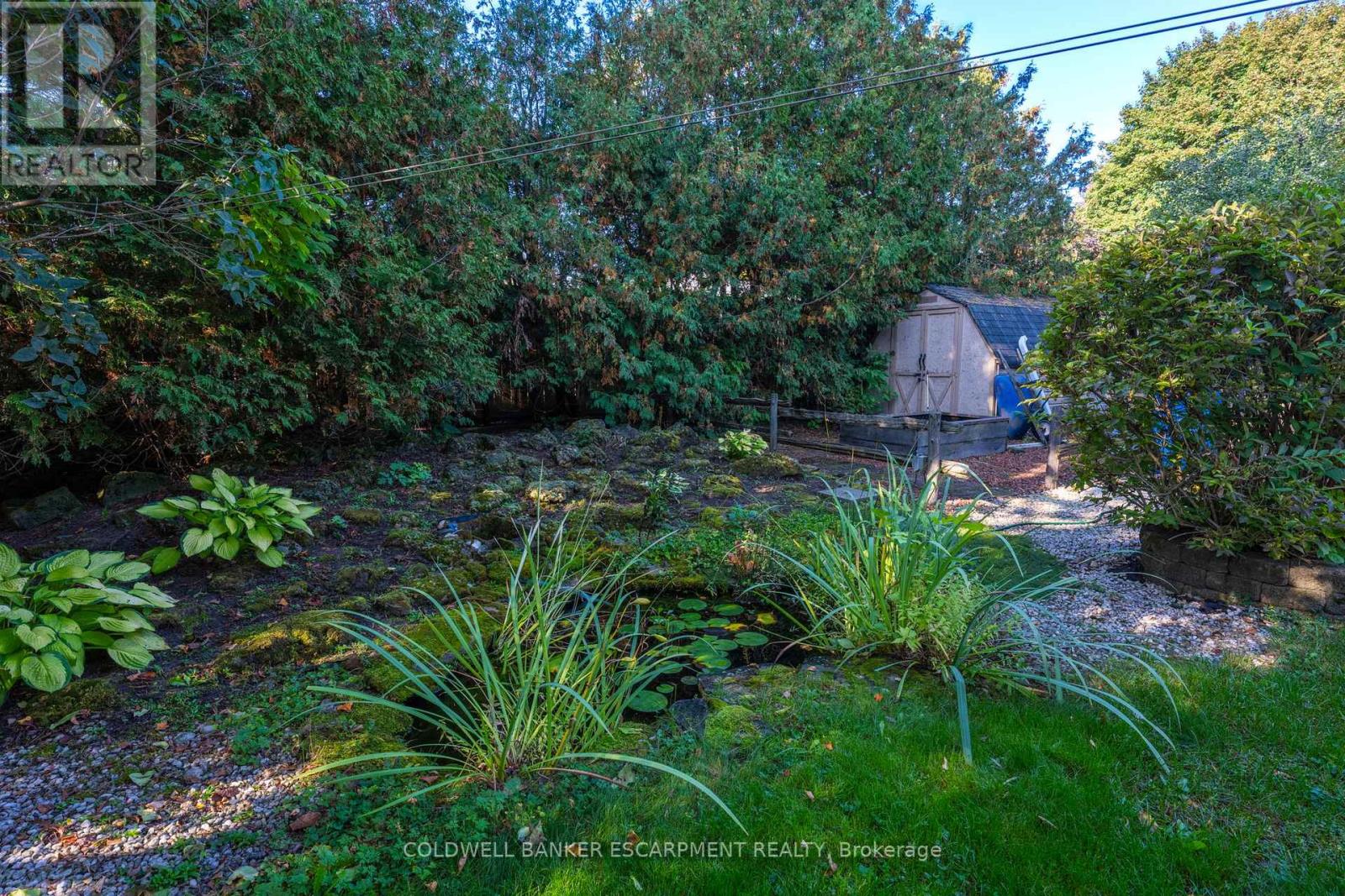 111 Elizabeth Drive, Halton Hills, Ontario  L7J 1B6 - Photo 29 - W12455760