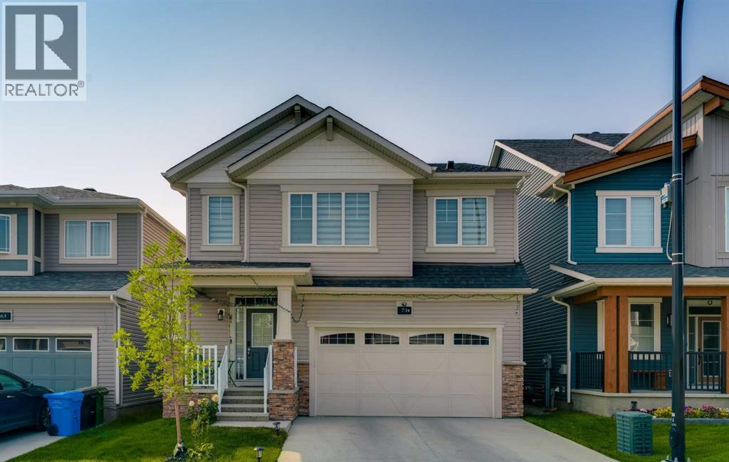 71 Carringwood Grove Nw, Calgary, Alberta  T3P 2A8 - Photo 2 - A2255783
