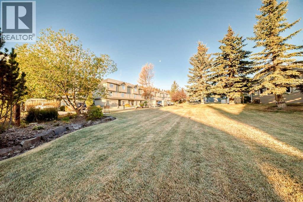 155 Crawford Drive, Cochrane, Alberta  T4C 2G7 - Photo 2 - A2262858