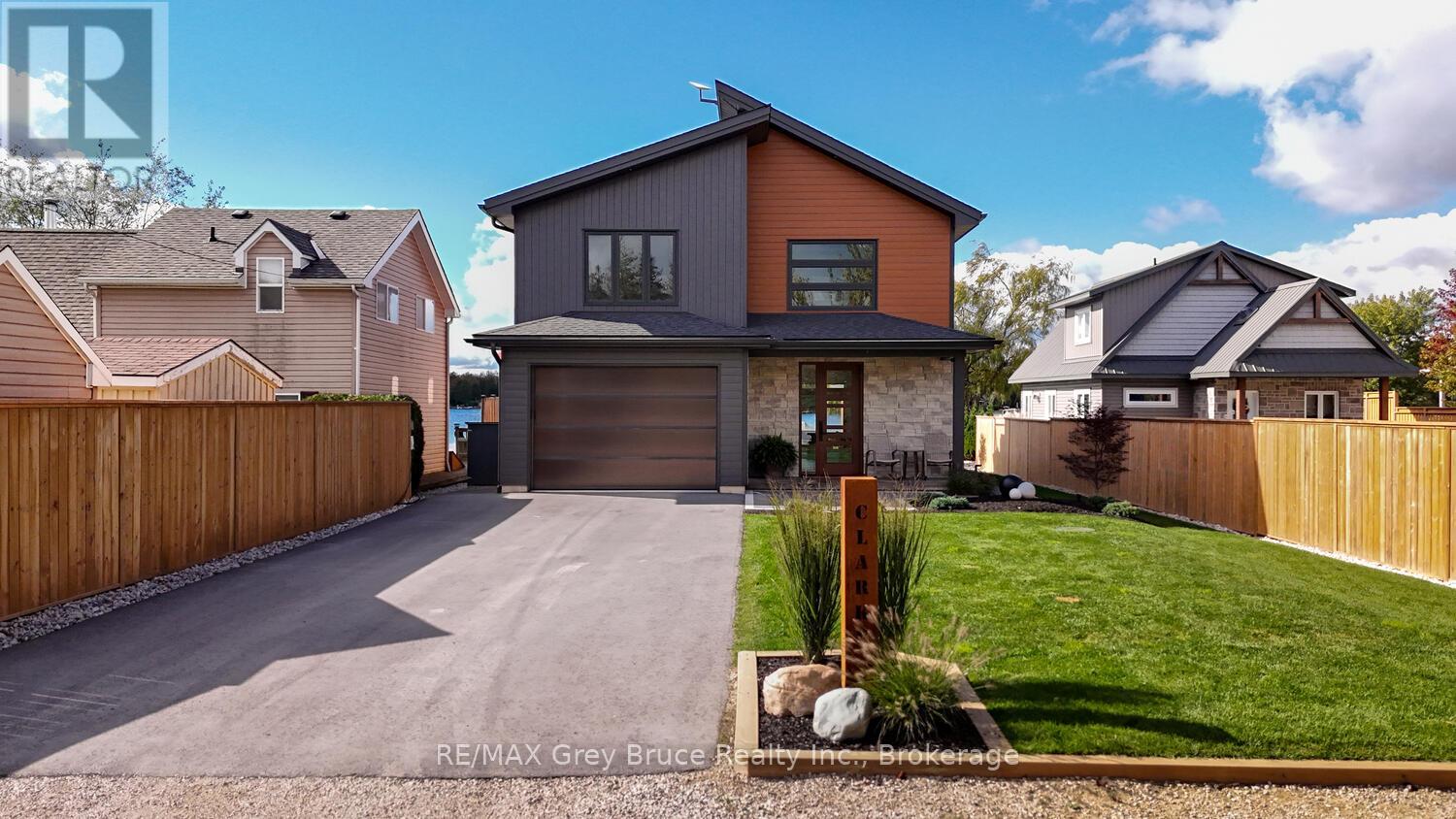 166 Countryside Drive, Chatsworth, Ontario  N0H 1G0 - Photo 6 - X12455781