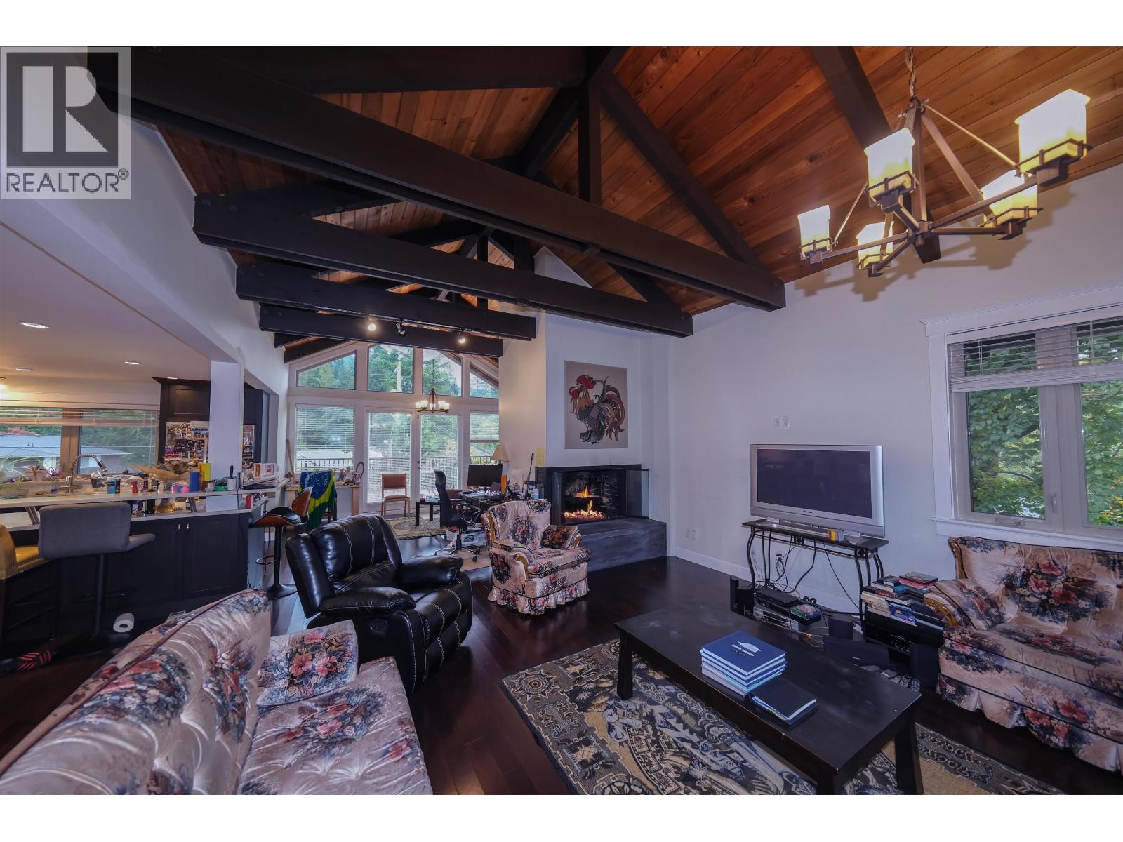 97 Deep Dene Place, West Vancouver, British Columbia  V7S 1A3 - Photo 4 - R3052607