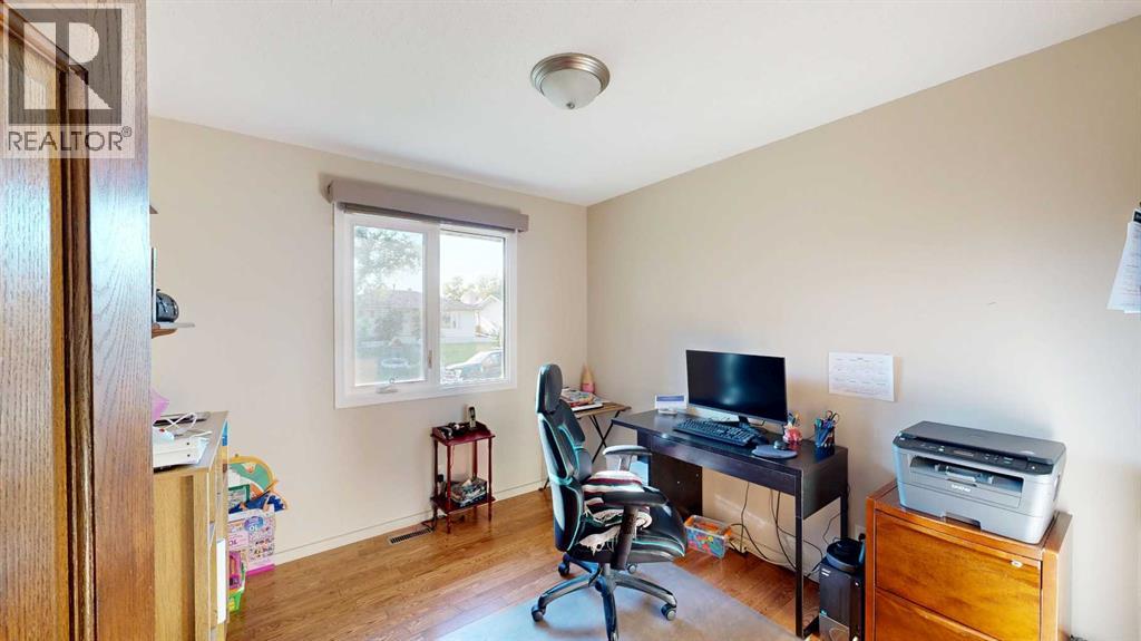 1808 65 Street Ne, Calgary, Alberta  T1Y 1N6 - Photo 25 - A2252402