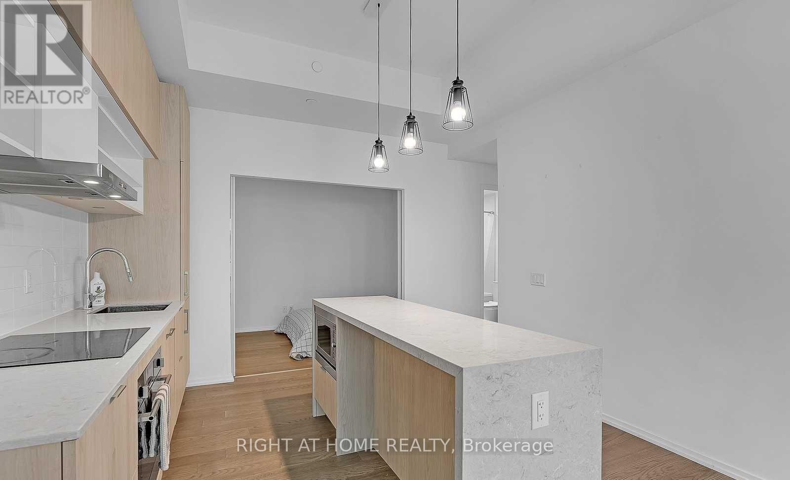 1622 - 5 Soudan Avenue, Toronto, Ontario  M4S 0B1 - Photo 13 - C12455769