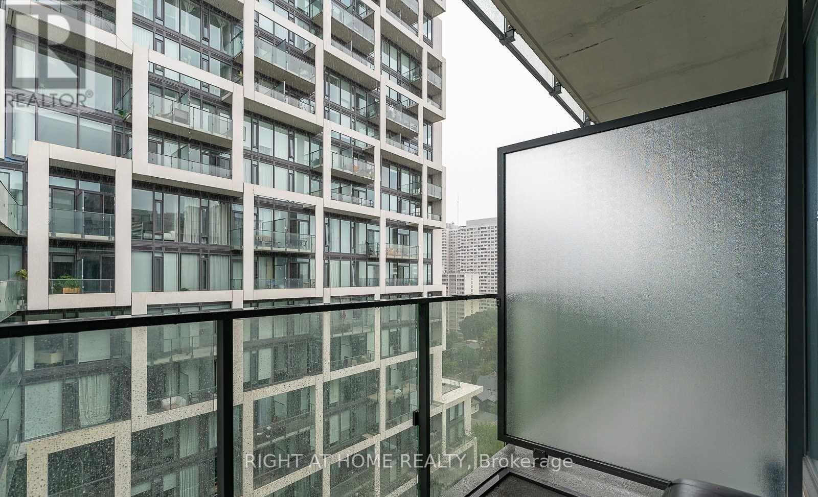 1622 - 5 Soudan Avenue, Toronto, Ontario  M4S 0B1 - Photo 18 - C12455769