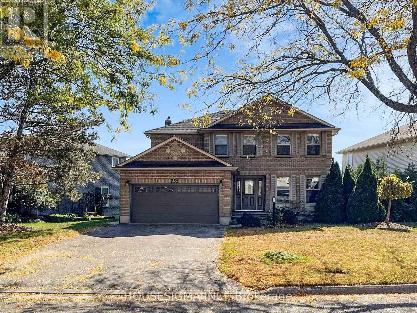 952 PEGGOTY CIRCLE, Oshawa, Ontario