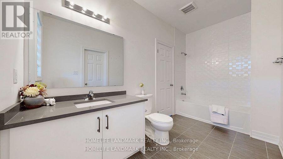 16 Slater Crescent, East Gwillimbury, Ontario  L9N 0P8 - Photo 14 - N12455783
