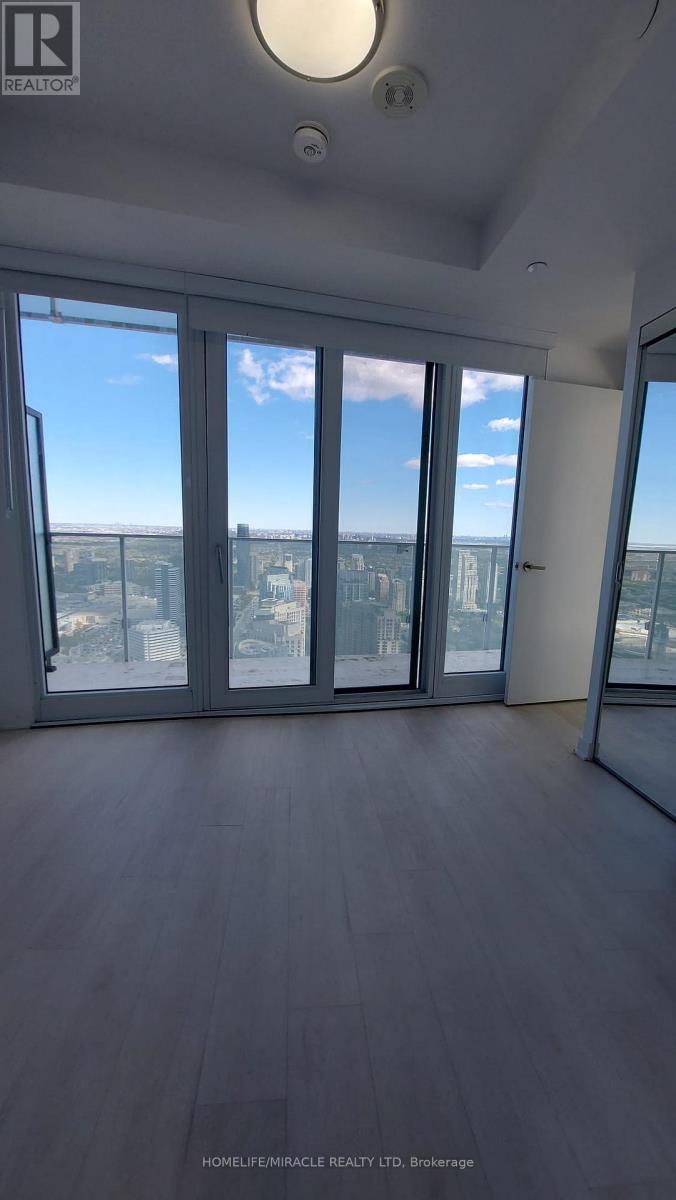 3900 Confederation Parkway, Mississauga, Ontario  L5B 0M3 - Photo 17 - W12455775