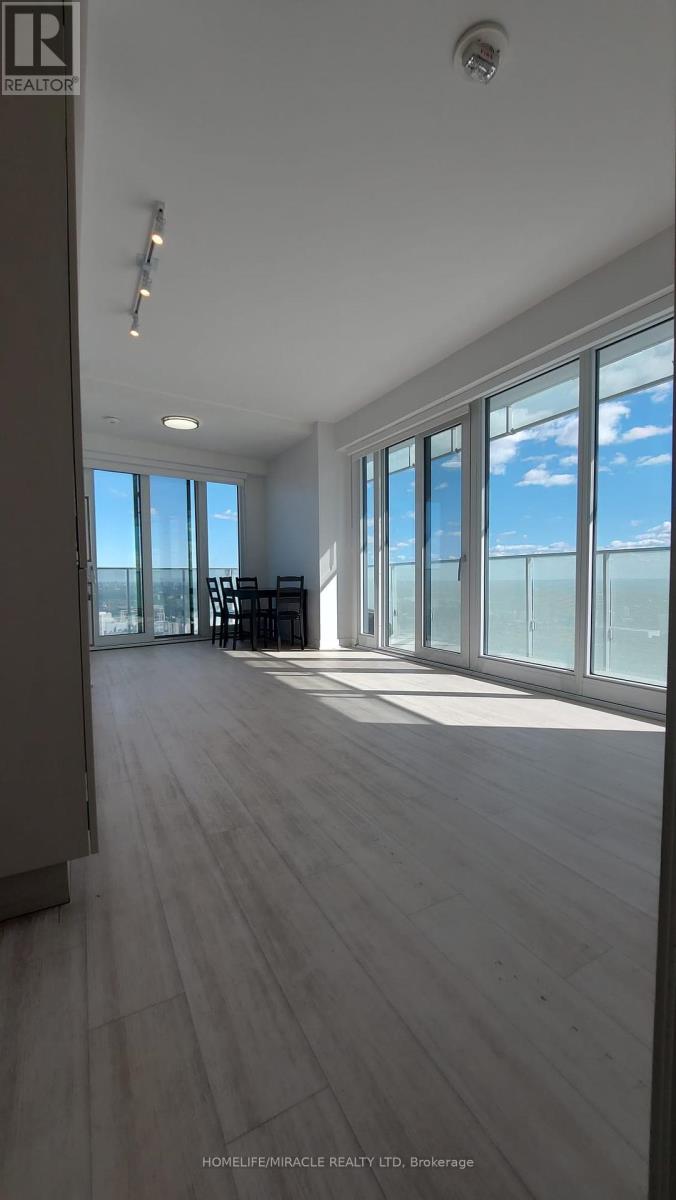 3900 Confederation Parkway, Mississauga, Ontario  L5B 0M3 - Photo 8 - W12455775