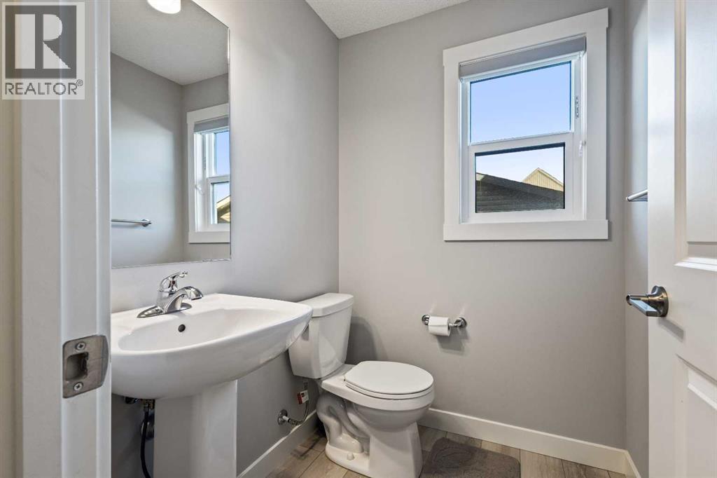 64 Seton Villas Se, Calgary, Alberta  T3M 3K2 - Photo 14 - A2262764
