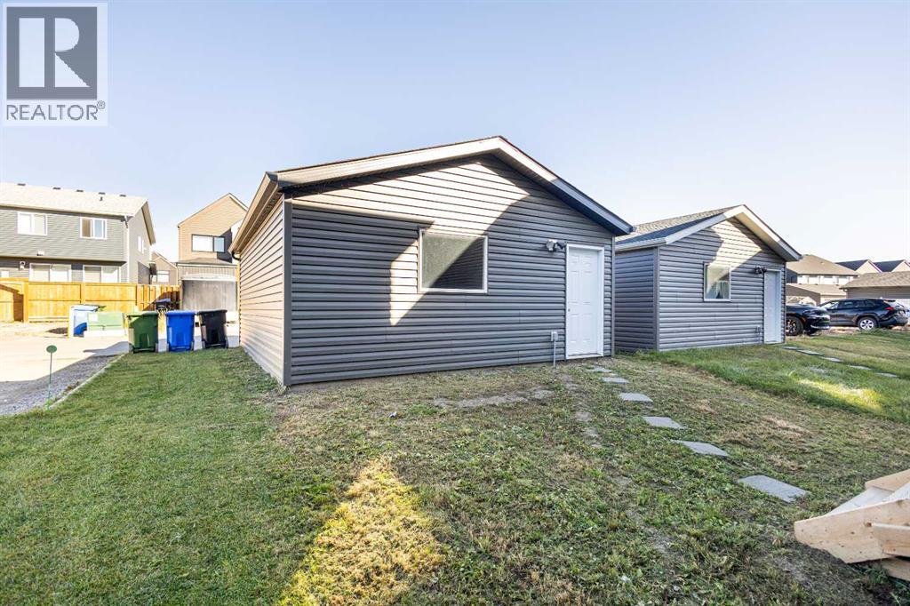 64 Seton Villas Se, Calgary, Alberta  T3M 3K2 - Photo 43 - A2262764