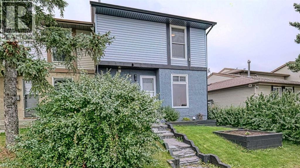 559 Abinger Road Ne, Calgary, Alberta  T2A 6M4 - Photo 1 - A2254920