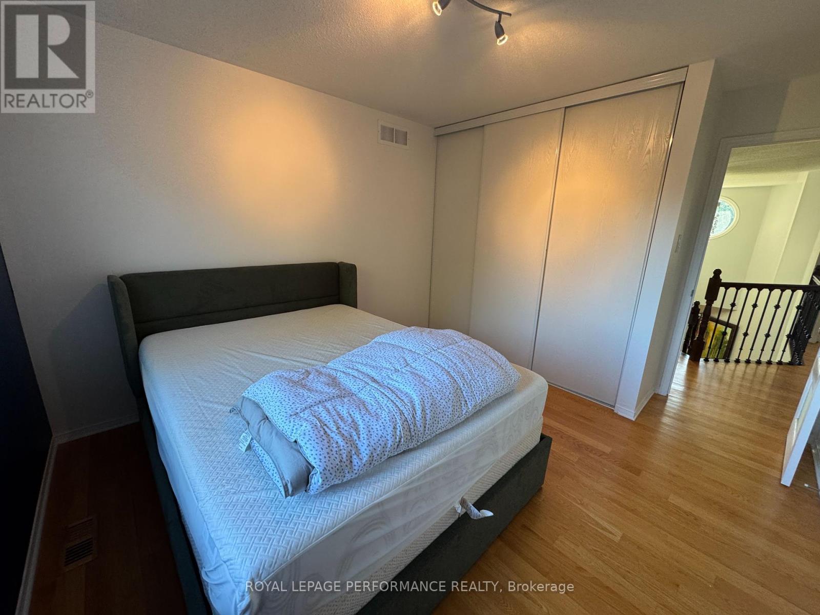 164 Copperwood Street, Ottawa, Ontario  K1C 7S3 - Photo 22 - X12455811