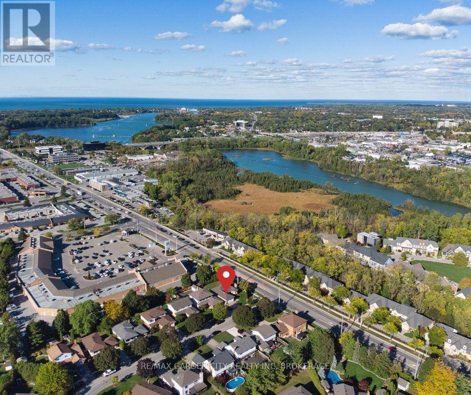 2 Harvest Oak Drive, St. Catharines, Ontario  L2S 3H4 - Photo 37 - X12455816