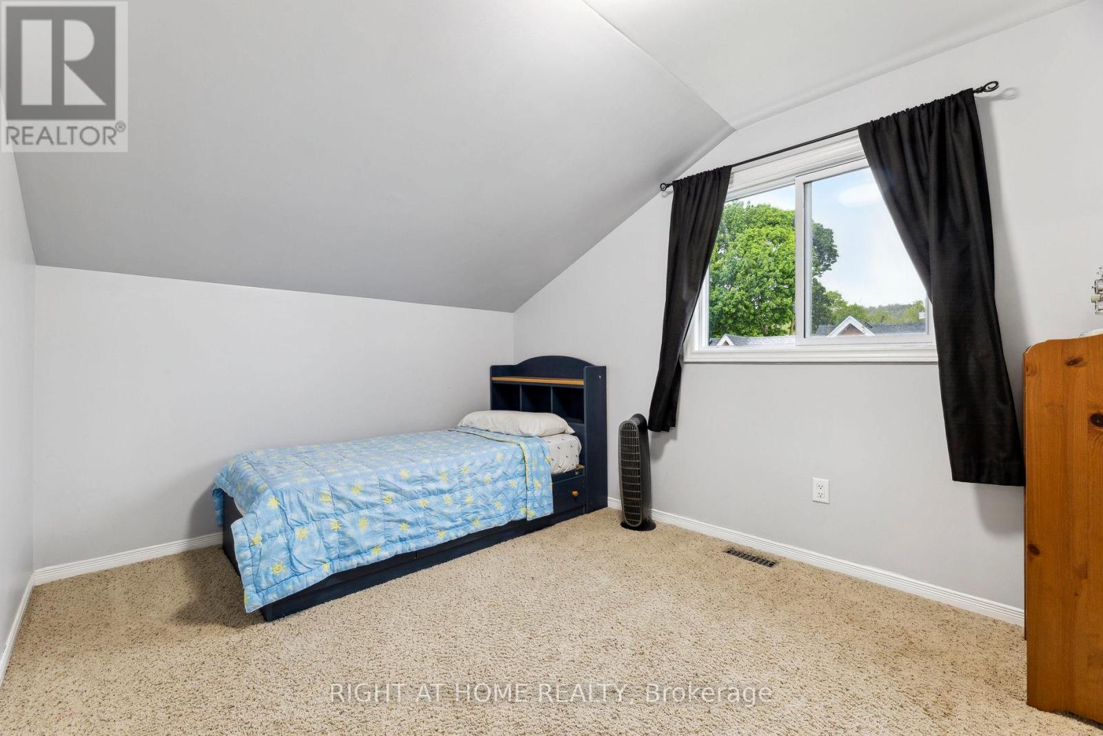186 Dundas Street W, Quinte West, Ontario  K8V 3R2 - Photo 22 - X12377751