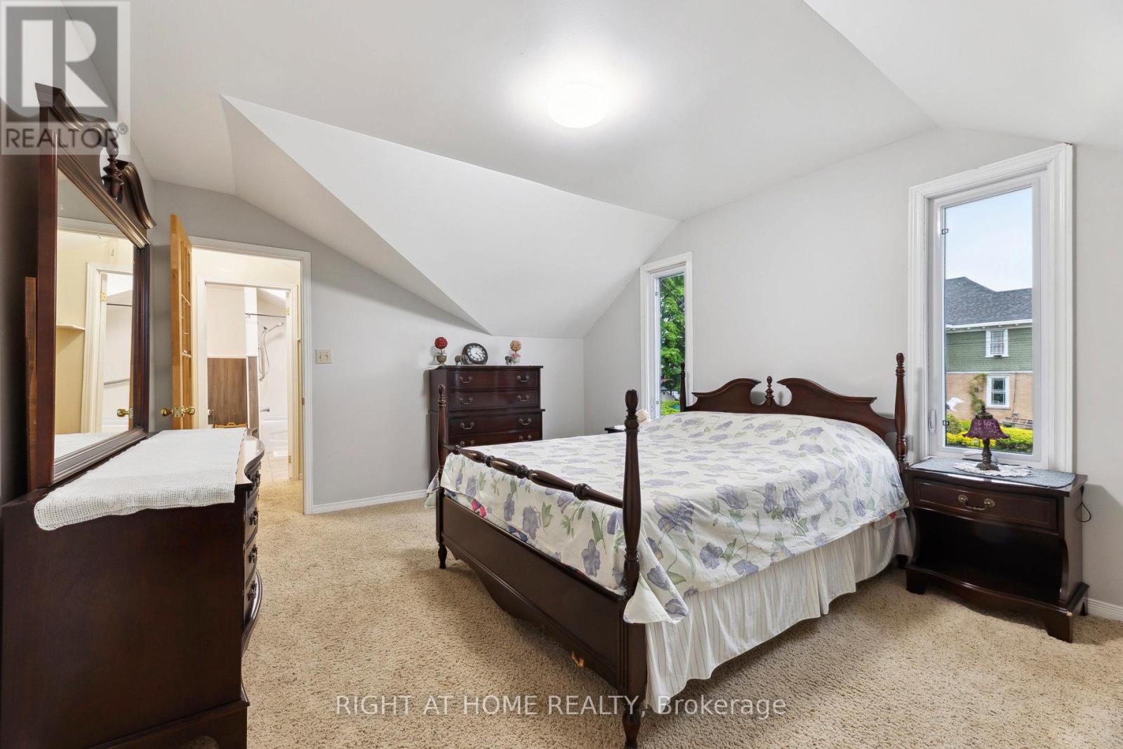 186 Dundas Street W, Quinte West, Ontario  K8V 3R2 - Photo 19 - X12377751
