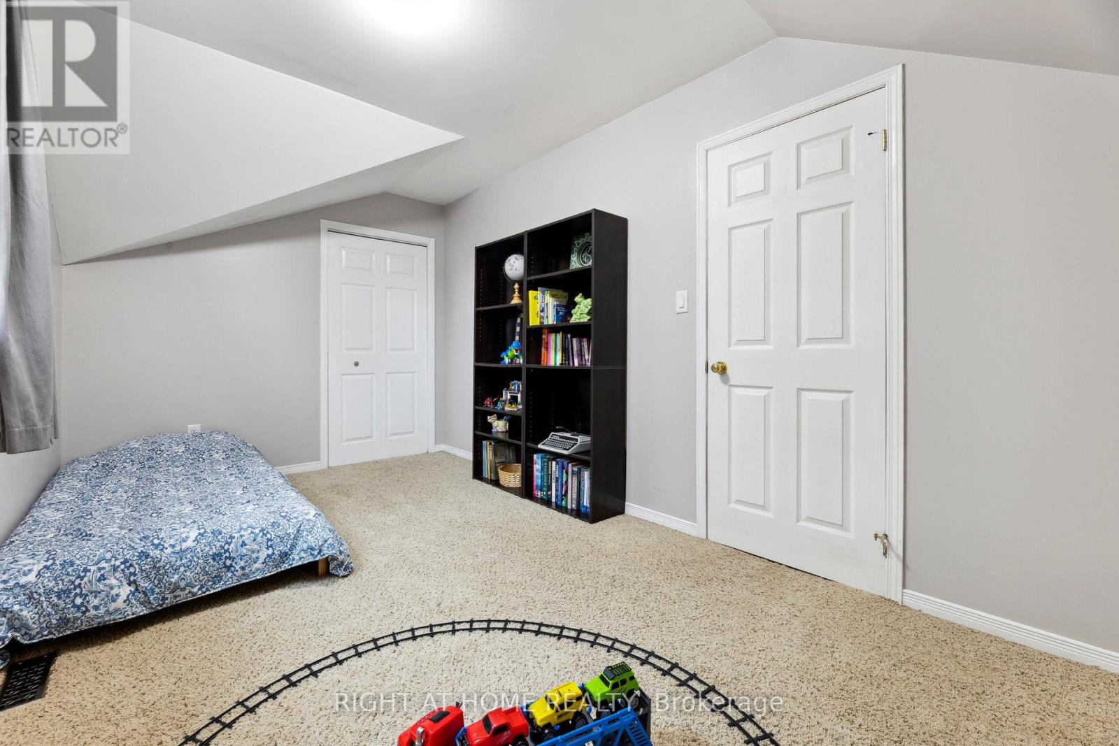 186 Dundas Street W, Quinte West, Ontario  K8V 3R2 - Photo 25 - X12377751