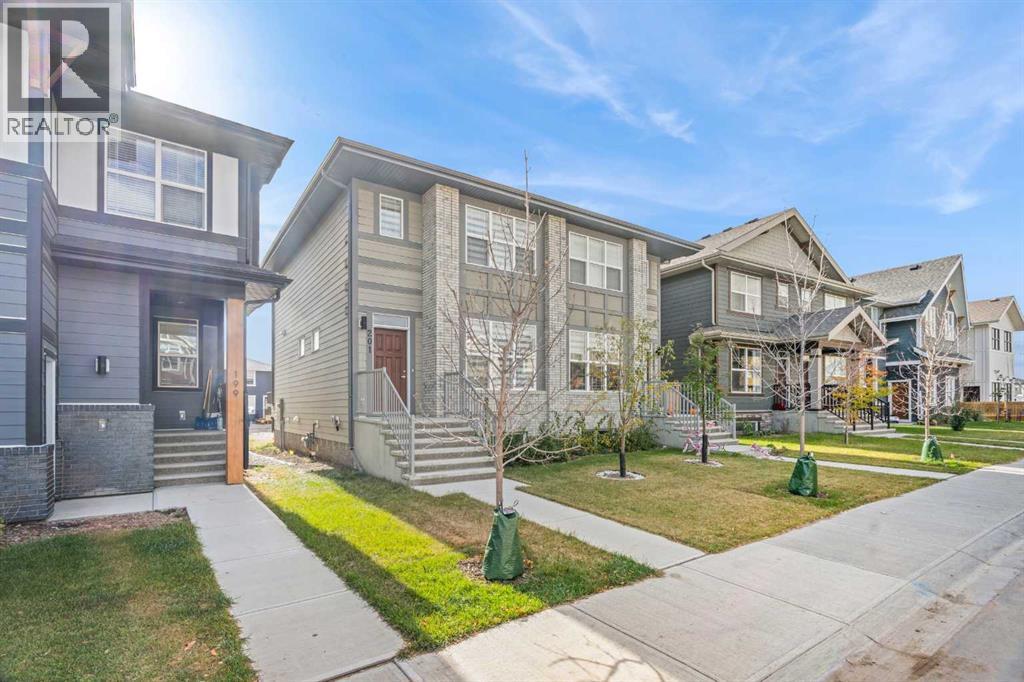 201 Magnolia Terrace Se, Calgary, Alberta  T3M 3H9 - Photo 1 - A2263369