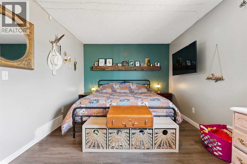 4635 70 Street Nw, Calgary, Alberta  T3B 2K7 - Photo 24 - A2262796