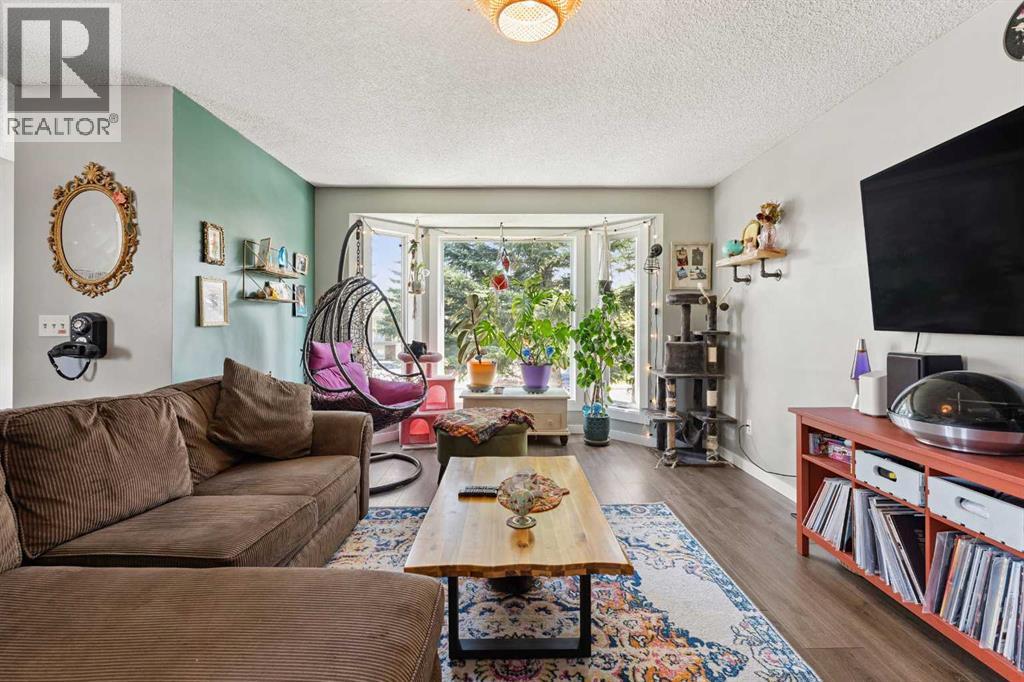4635 70 Street Nw, Calgary, Alberta  T3B 2K7 - Photo 17 - A2262796