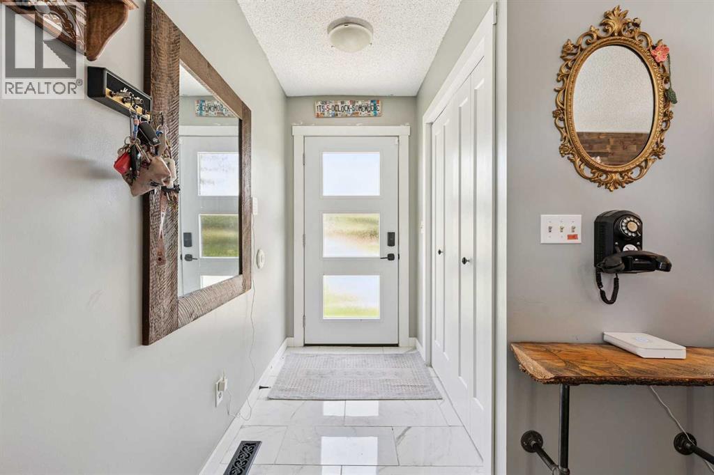 4635 70 Street Nw, Calgary, Alberta  T3B 2K7 - Photo 7 - A2262796