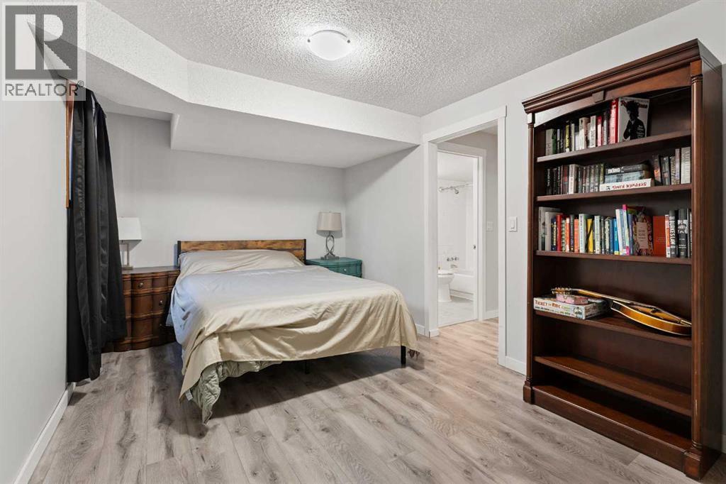4635 70 Street Nw, Calgary, Alberta  T3B 2K7 - Photo 35 - A2262796