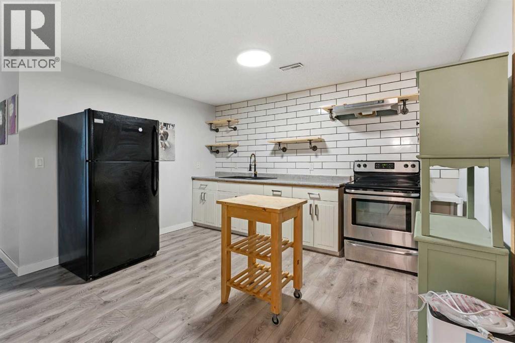 4635 70 Street Nw, Calgary, Alberta  T3B 2K7 - Photo 30 - A2262796