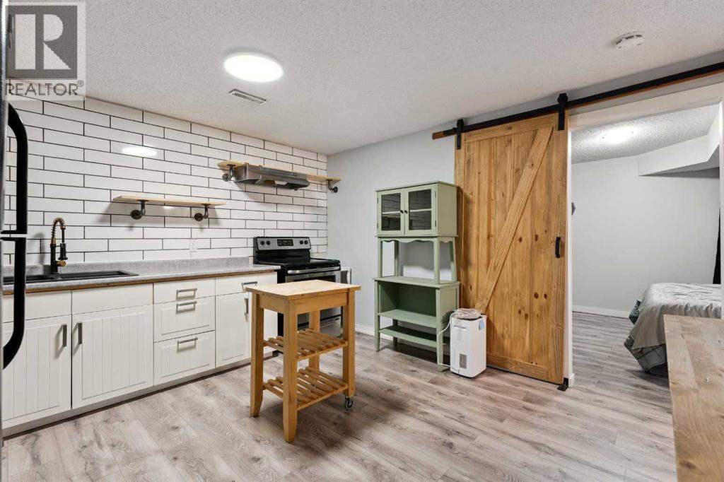 4635 70 Street Nw, Calgary, Alberta  T3B 2K7 - Photo 32 - A2262796