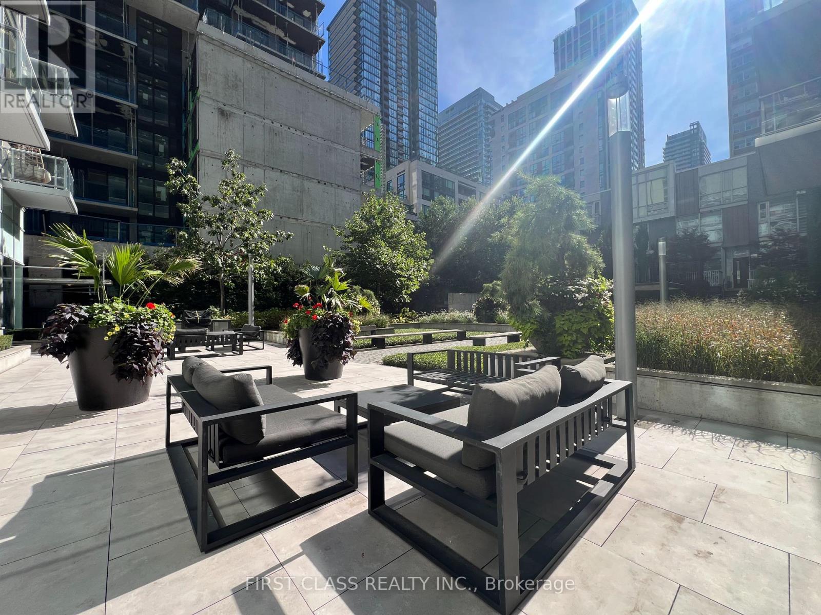 806 - 101 Erskine Avenue, Toronto, Ontario  M4P 0C5 - Photo 17 - C12455797