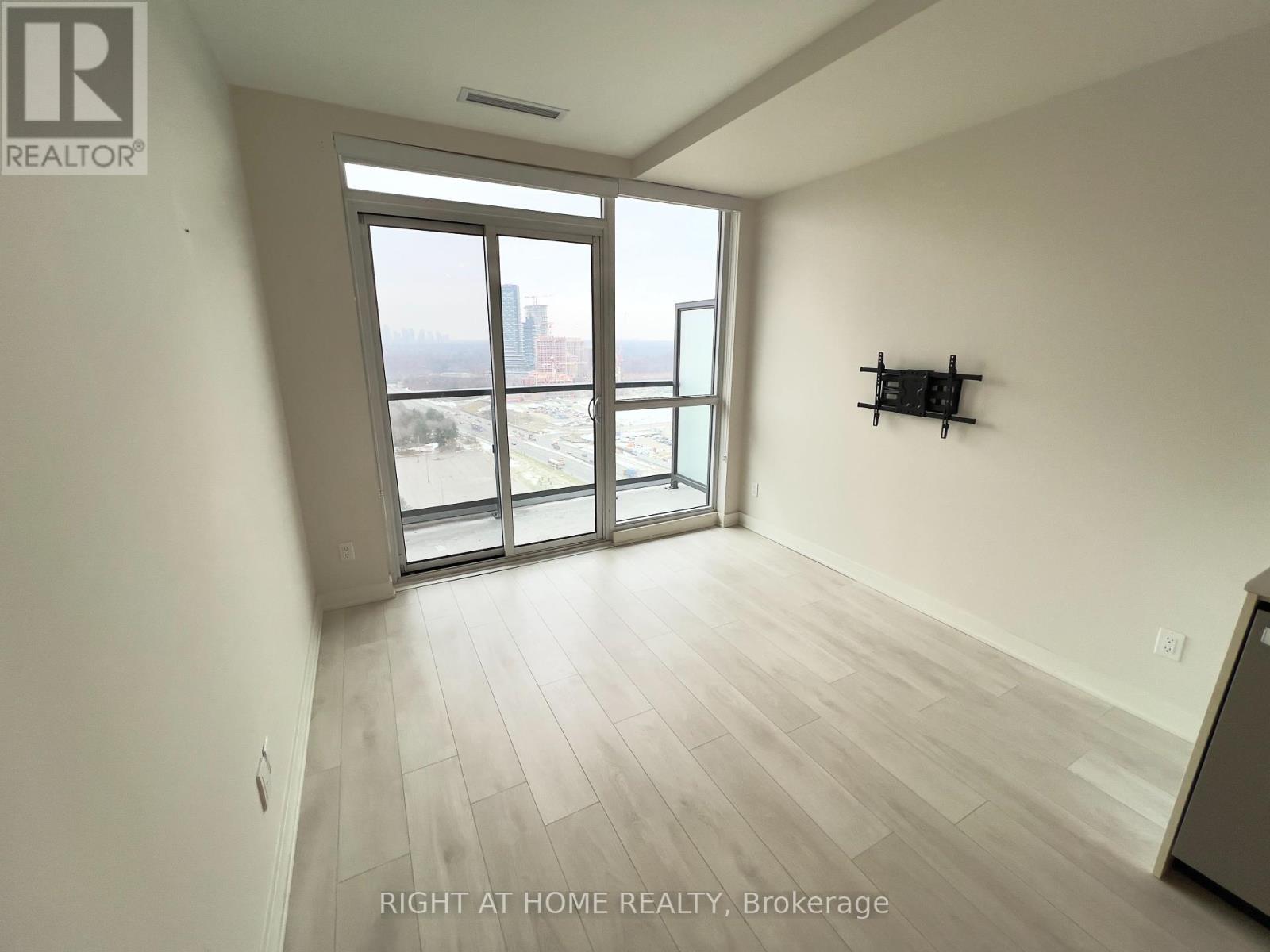 2210 - 6 Sonic Way, Toronto, Ontario  M3C 0P1 - Photo 10 - C12455799
