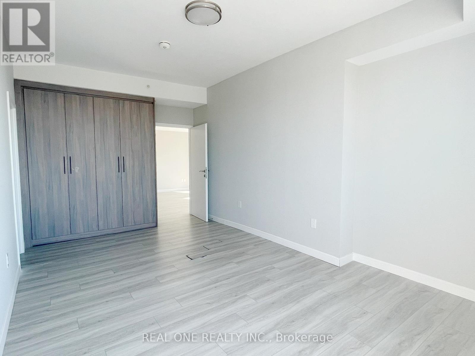 2809 - 20 George Street, Hamilton, Ontario  L8P 0C4 - Photo 12 - X12455743