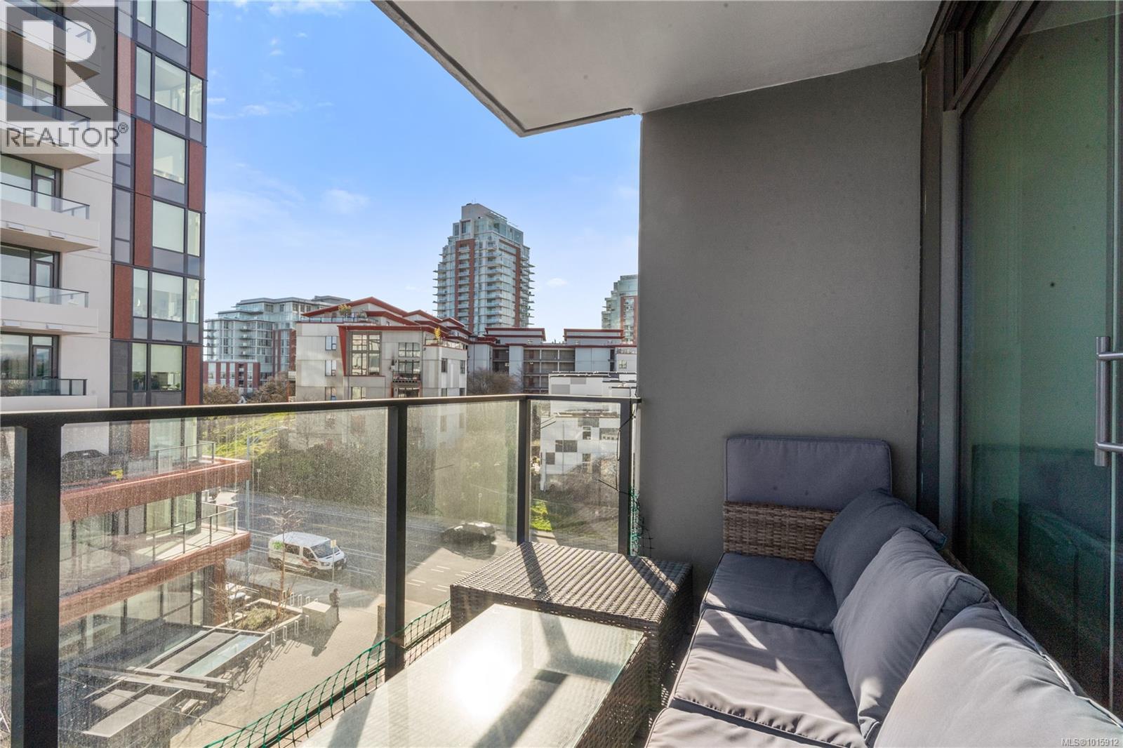 504 369 Tyee Rd, Victoria, British Columbia  V9A 0B6 - Photo 13 - 1015912