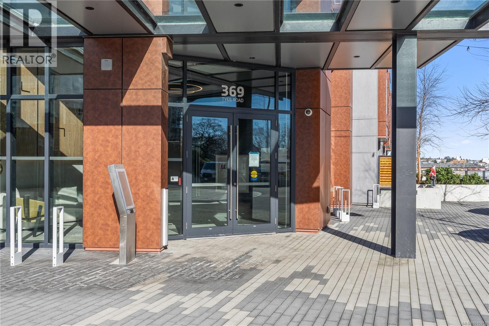 504 369 Tyee Rd, Victoria, British Columbia  V9A 0B6 - Photo 27 - 1015912