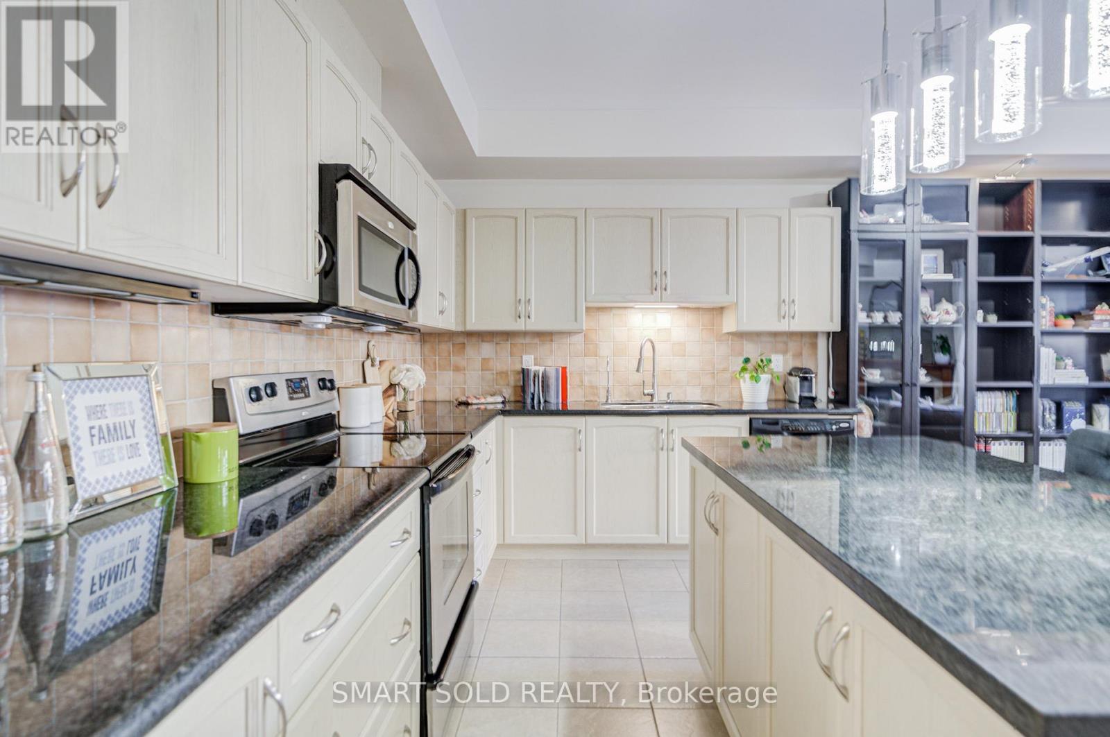 7 - 700 Summeridge Drive, Vaughan, Ontario  L4J 0C5 - Photo 17 - N12455789