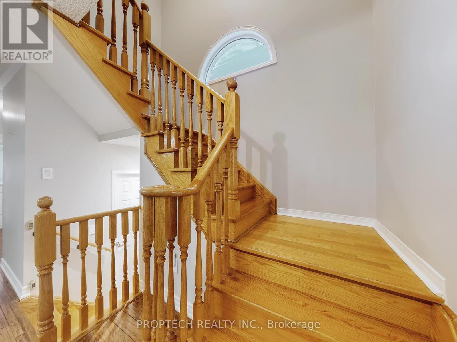 61 Cariglia Trail, Markham, Ontario  L3R 4X1 - Photo 20 - N12455791