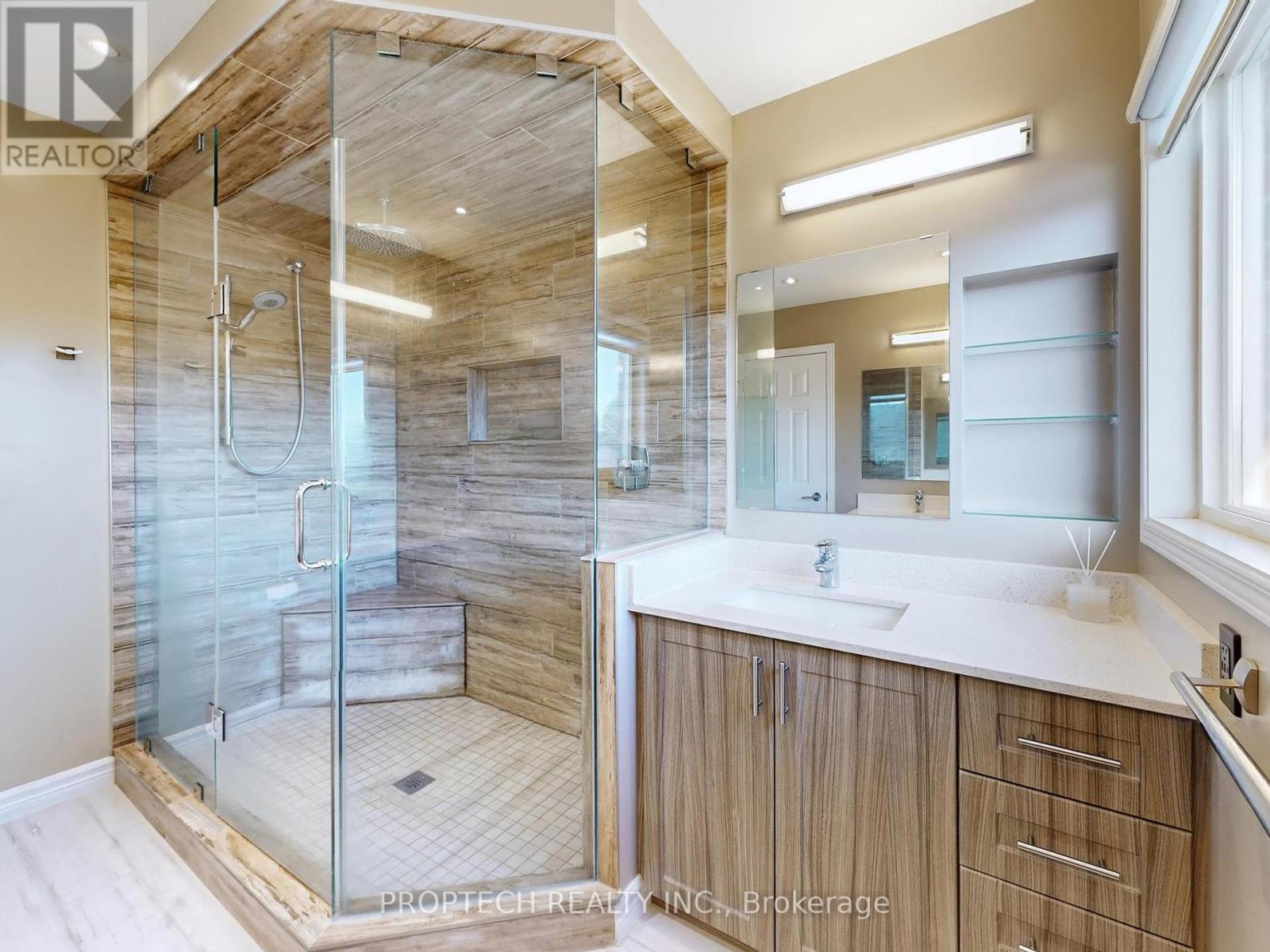 61 Cariglia Trail, Markham, Ontario  L3R 4X1 - Photo 23 - N12455791