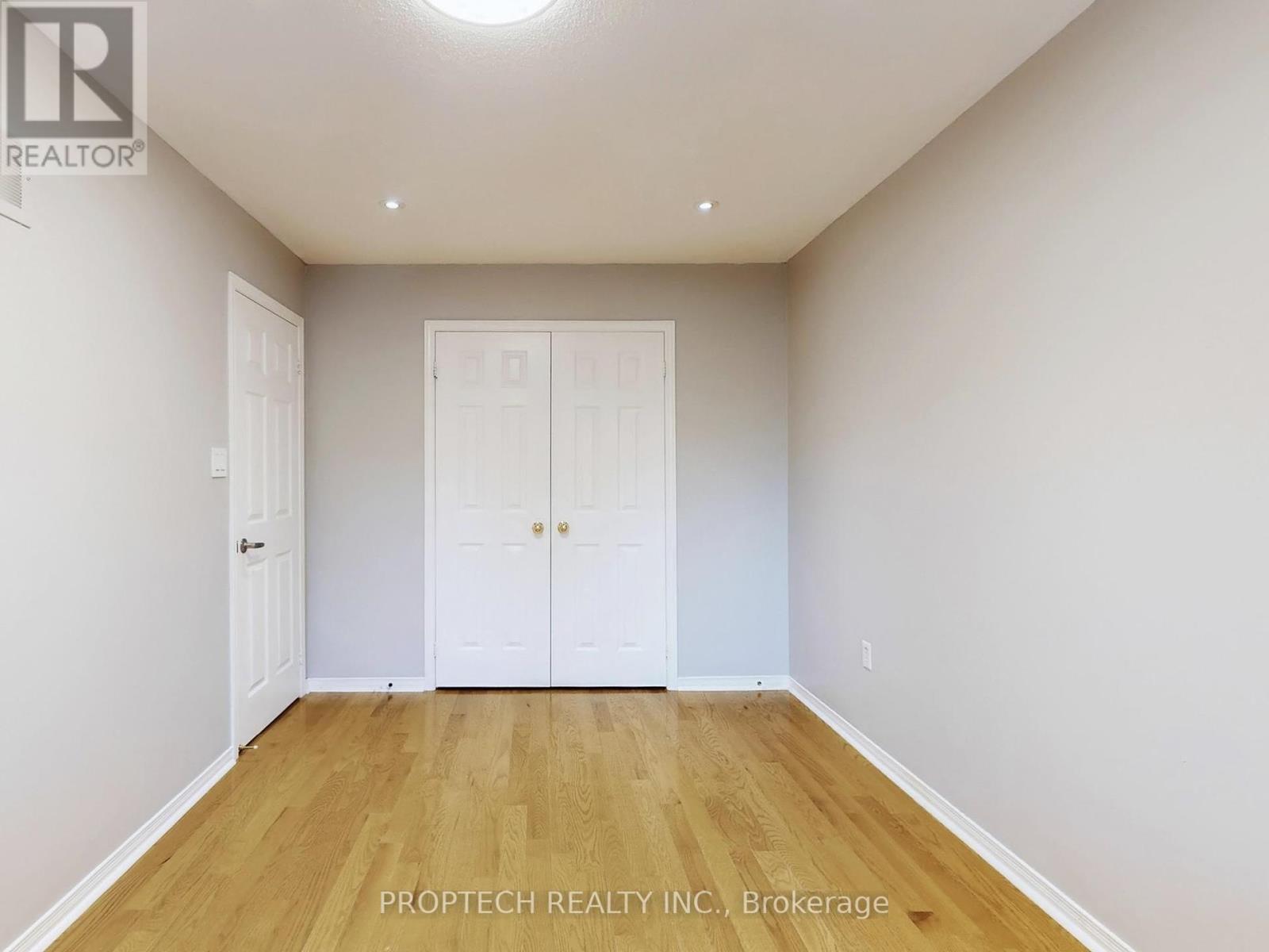 61 Cariglia Trail, Markham, Ontario  L3R 4X1 - Photo 26 - N12455791