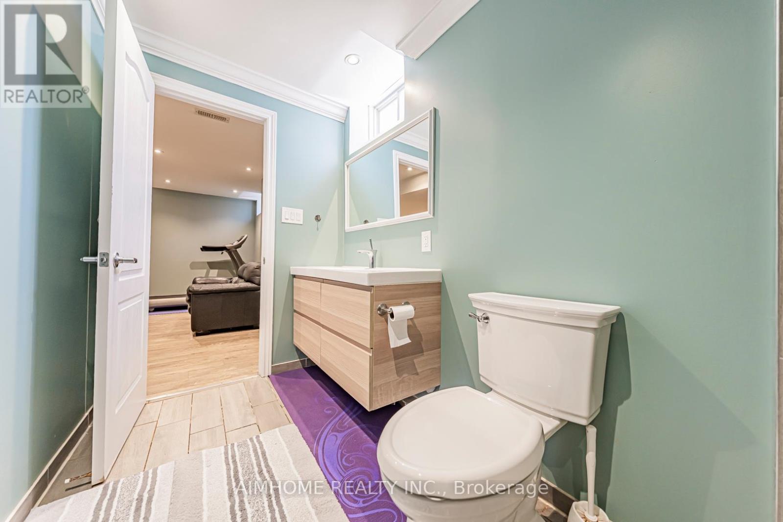 986 Wilbur Pipher Circle, Newmarket, Ontario  L3X 0G5 - Photo 43 - N12455805