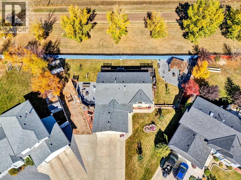 833 1 Streetclose W, Bassano, Alberta  T0J 0B0 - Photo 2 - A2263705