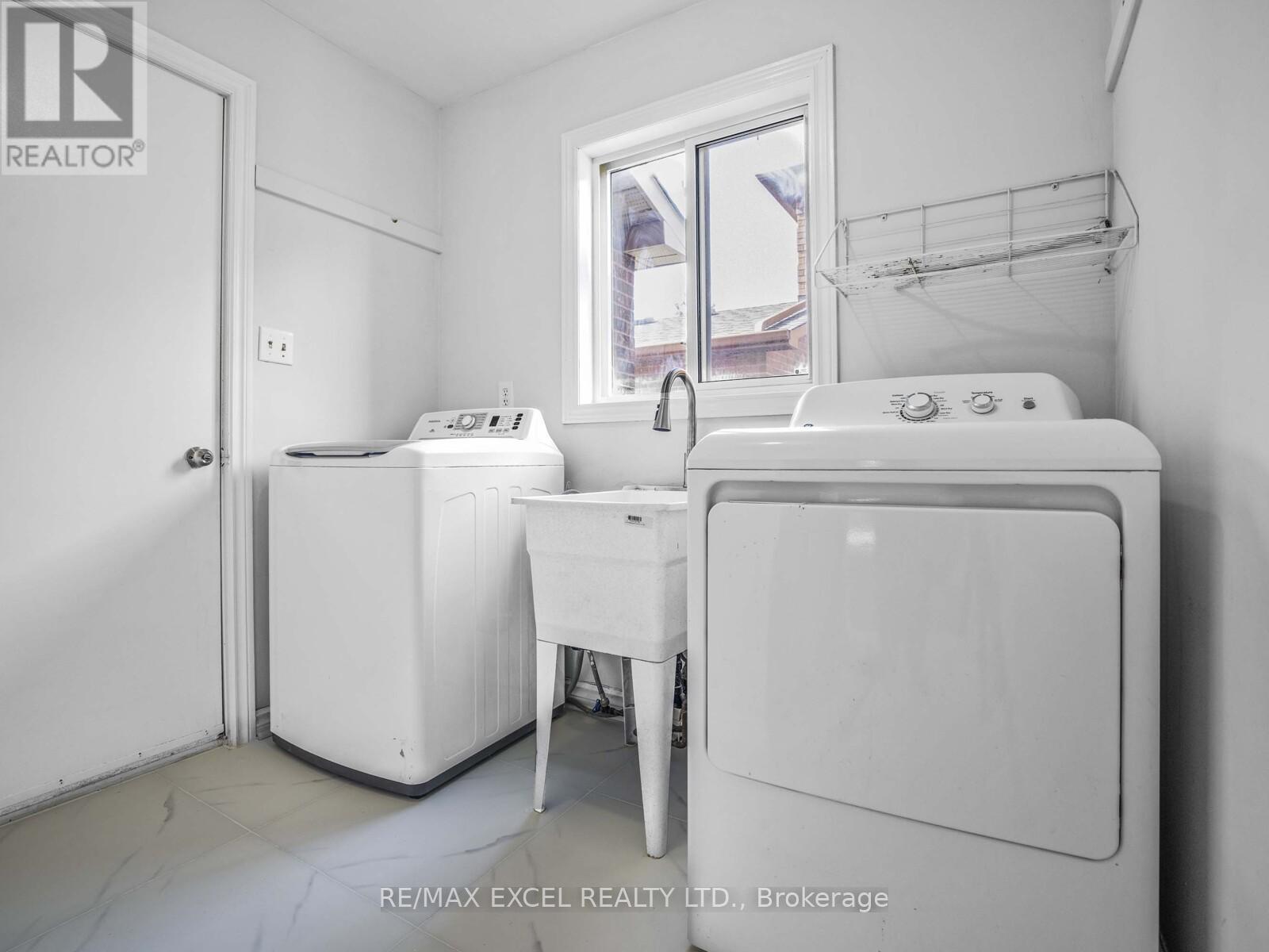 25 Golden Meadow Road, Barrie, Ontario  L4N 7E6 - Photo 20 - S12455798