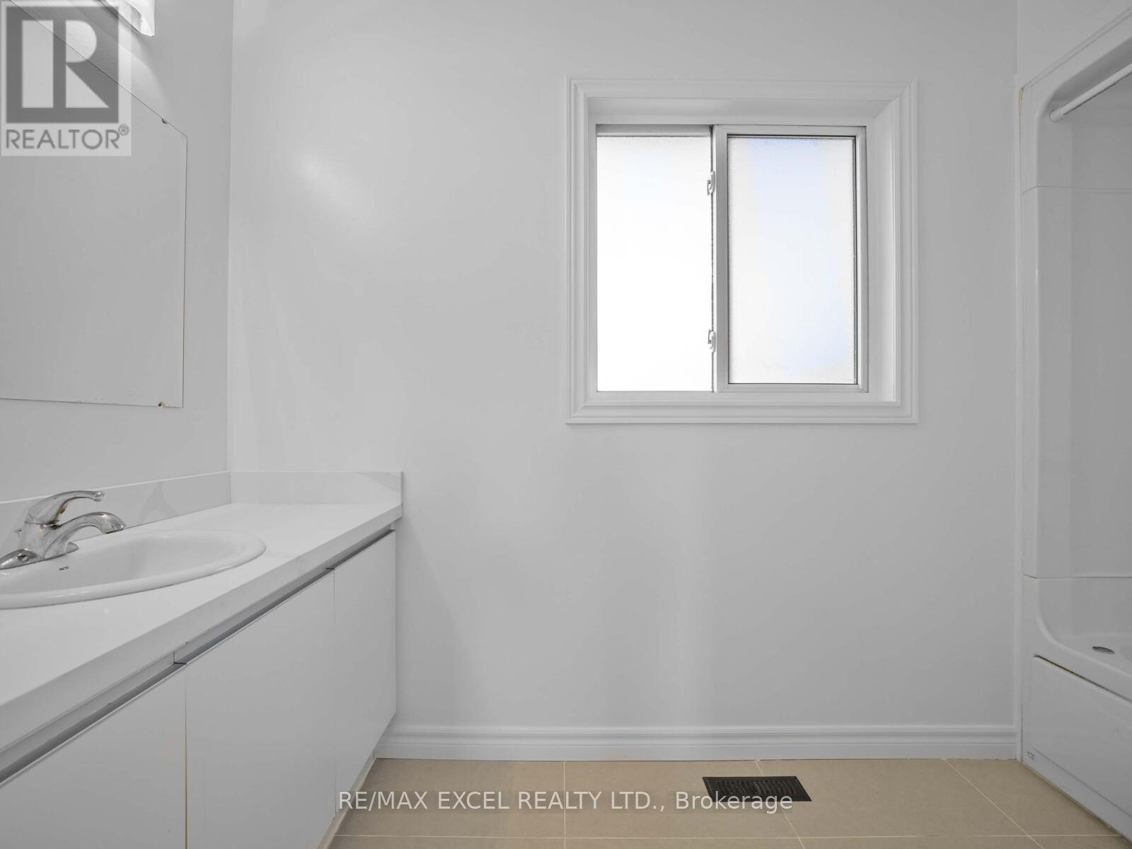 25 Golden Meadow Road, Barrie, Ontario  L4N 7E6 - Photo 29 - S12455798