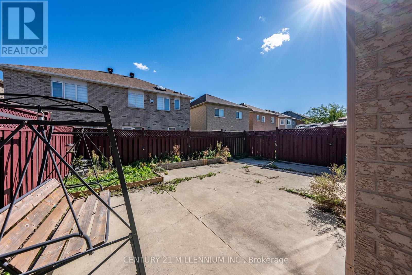 87 Heartleaf Crescent, Brampton, Ontario  L7A 2B9 - Photo 33 - W12455787