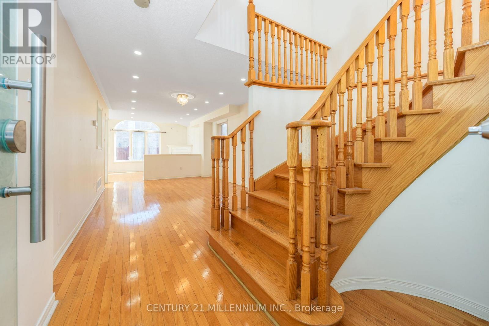 87 Heartleaf Crescent, Brampton, Ontario  L7A 2B9 - Photo 8 - W12455787
