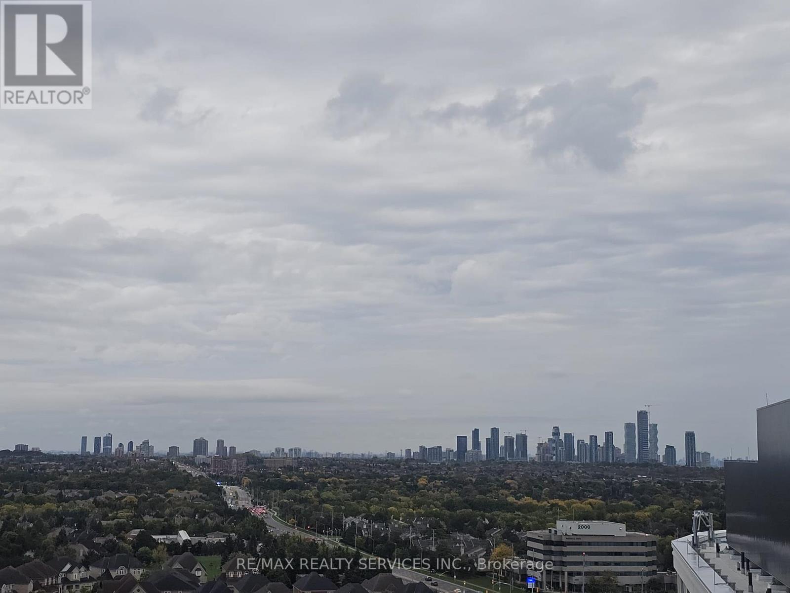 1305 - 2485 Eglinton Avenue W, Mississauga, Ontario  L5M 2T1 - Photo 38 - W12455795