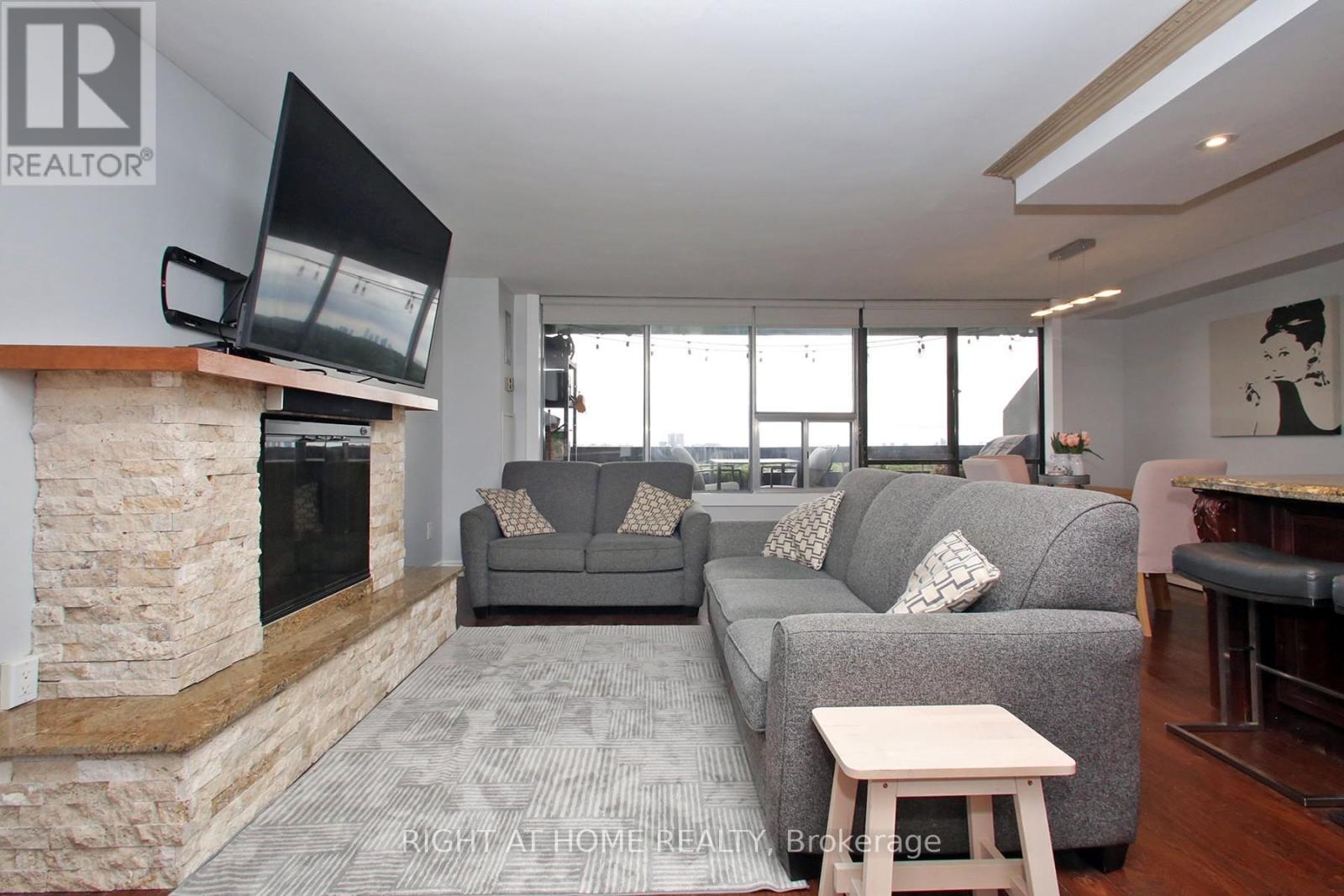 1508 - 11 Wincott Drive, Toronto, Ontario  M9R 2R9 - Photo 16 - W12455796